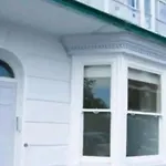 Beautiful One Bedroom Apartment With Parking