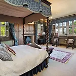 Canonteign Manor