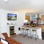 Modern Quirky Exeter City Cottage 2 Min Walk - Shops