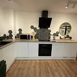 Ultra Modern Studio Apartment, In Central Exeter