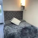 Private En-Suite Garden Room