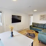 Bright And Cosy 4-Bedroom Home