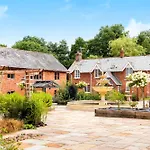 Poppy Cottage