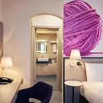 Exeter Rougemont Station Experience By Palette Resorts