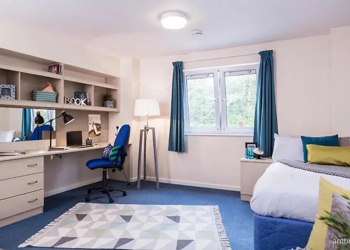 Student Only, Studio At King Edward