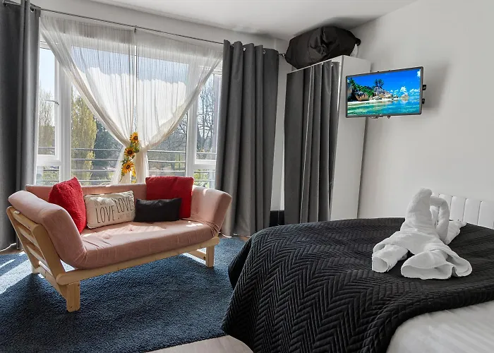 Exeter City Centre Apartments Eden Apartment