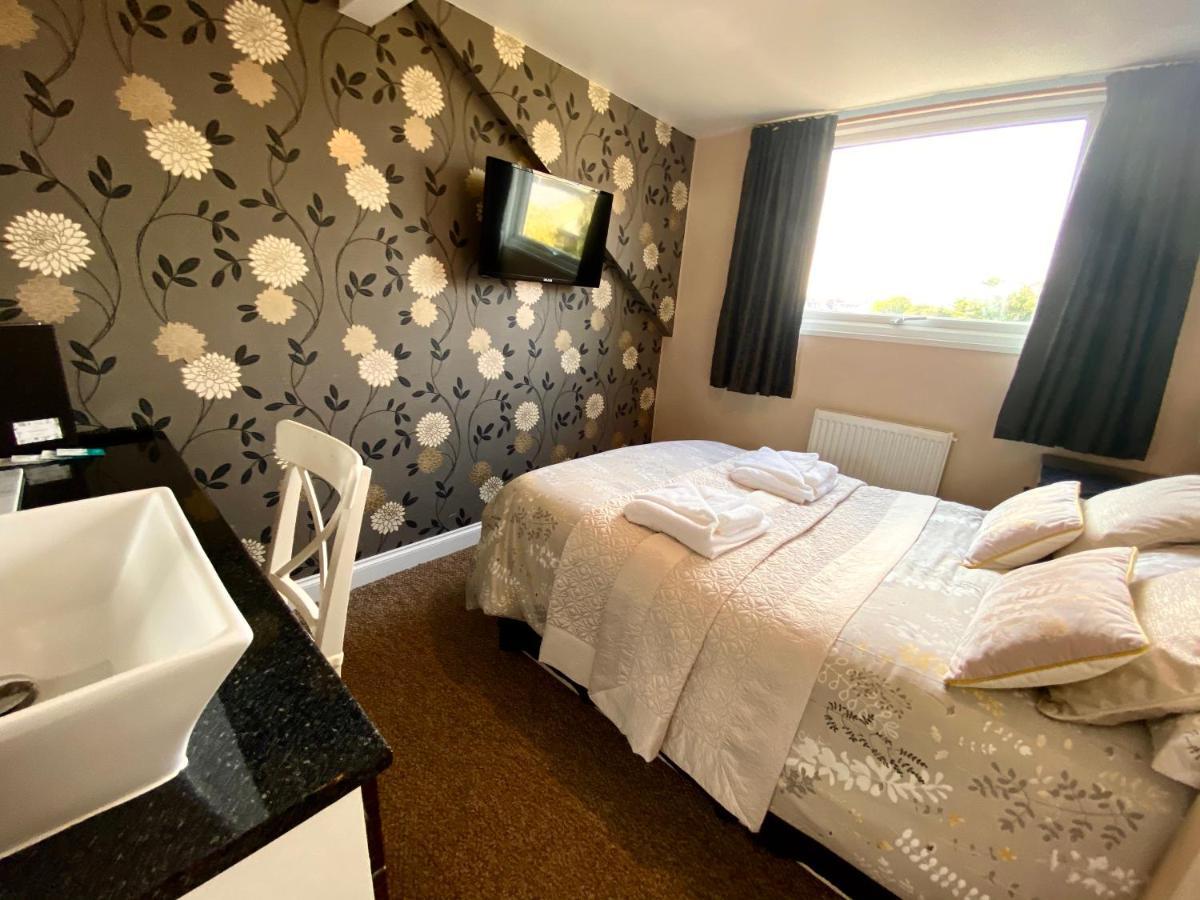 Braeside 3*