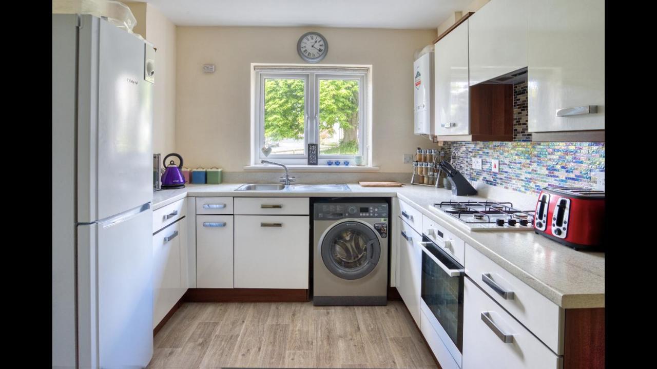 Entire 4 Bed Townhouse *