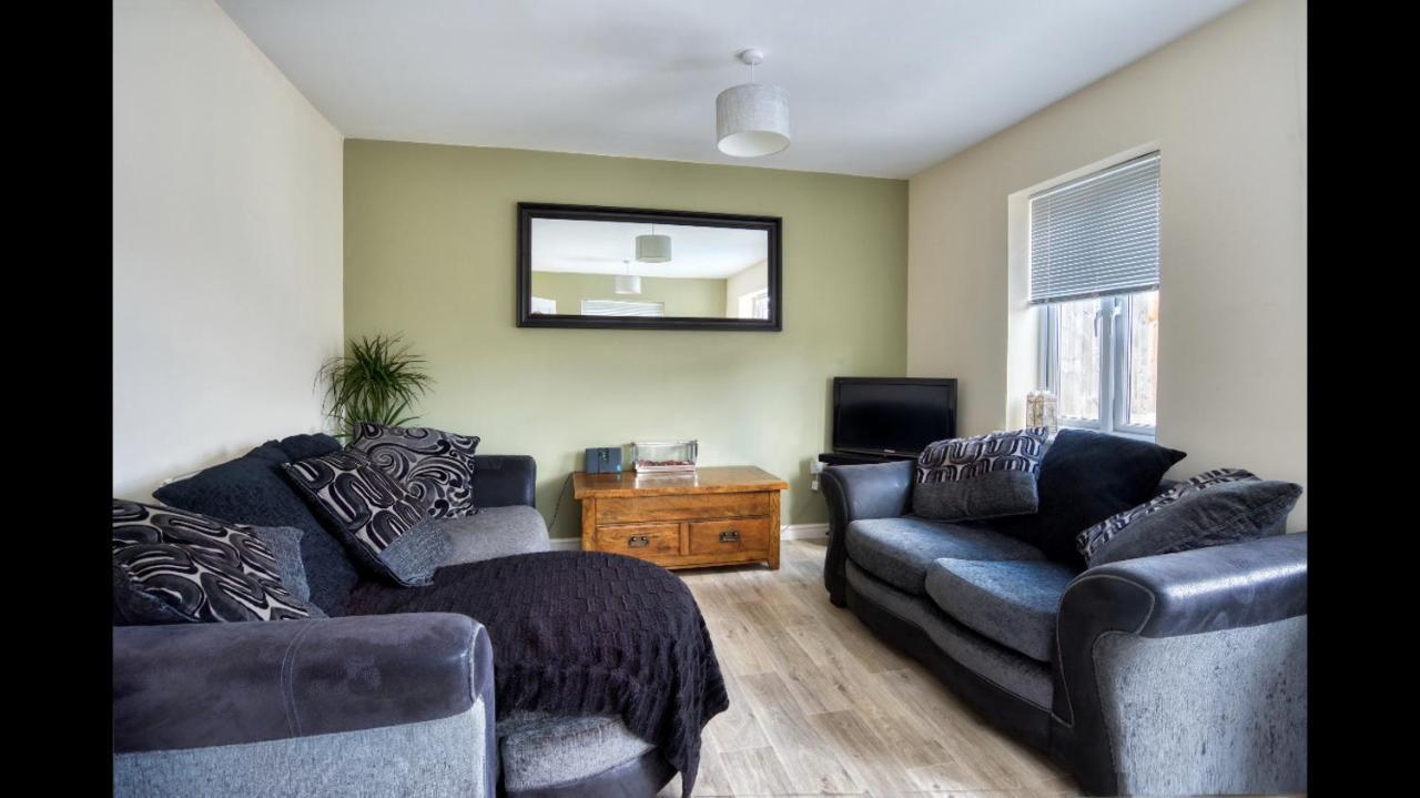 Entire 4 Bed Townhouse *