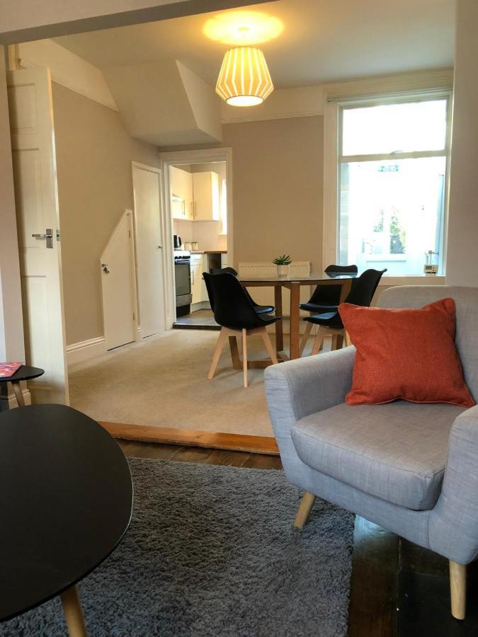 Hébergement de vacances Radford Place - - Patio & Garden - - Chiefs - Uni -wifi *