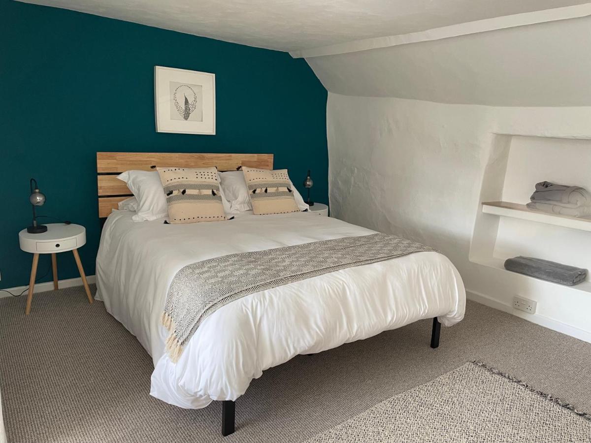 The Walled Garden, Church Exeter