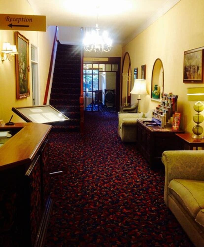 Gipsy Hill 3* Exeter