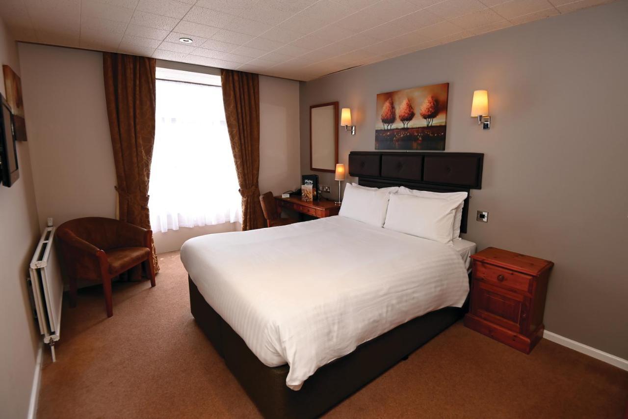 White Hart, By Marston's Hotel