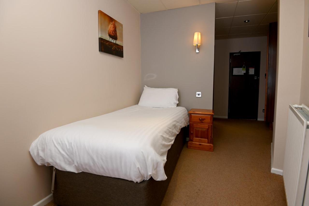 Hotel White Hart, By Marston's 3*