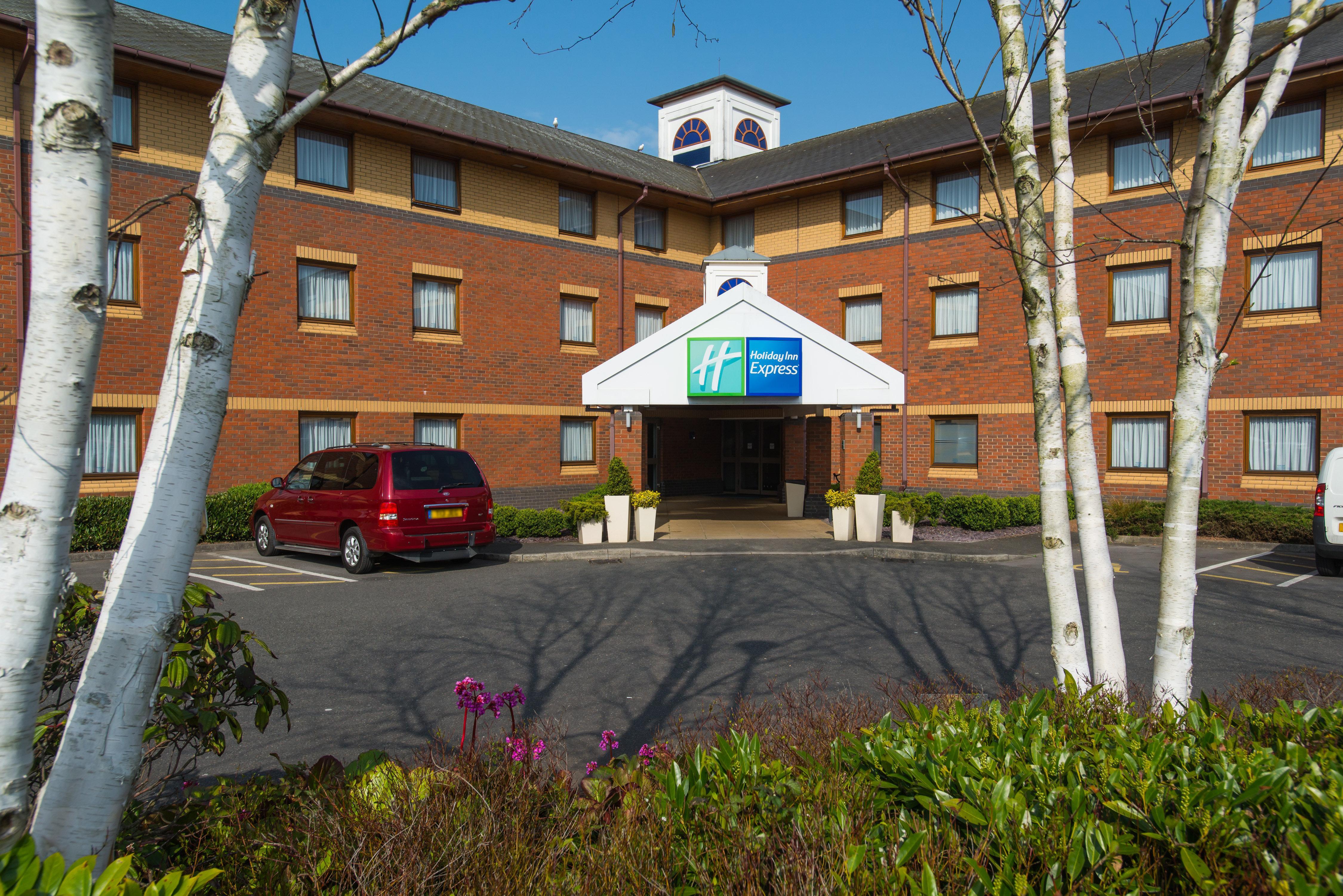 Express East By Ihg 3*
