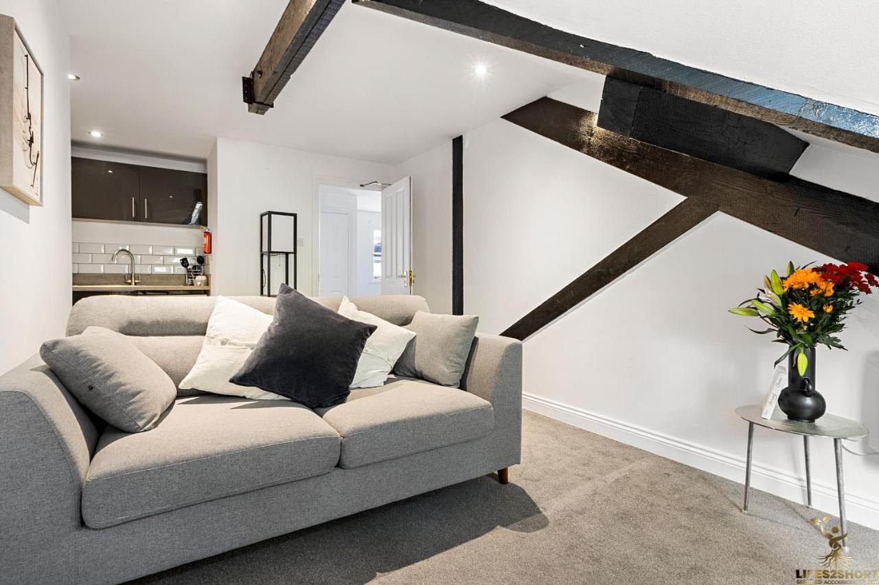3a St Anne's Well Brewery Centre, Parking Apartment Exeter