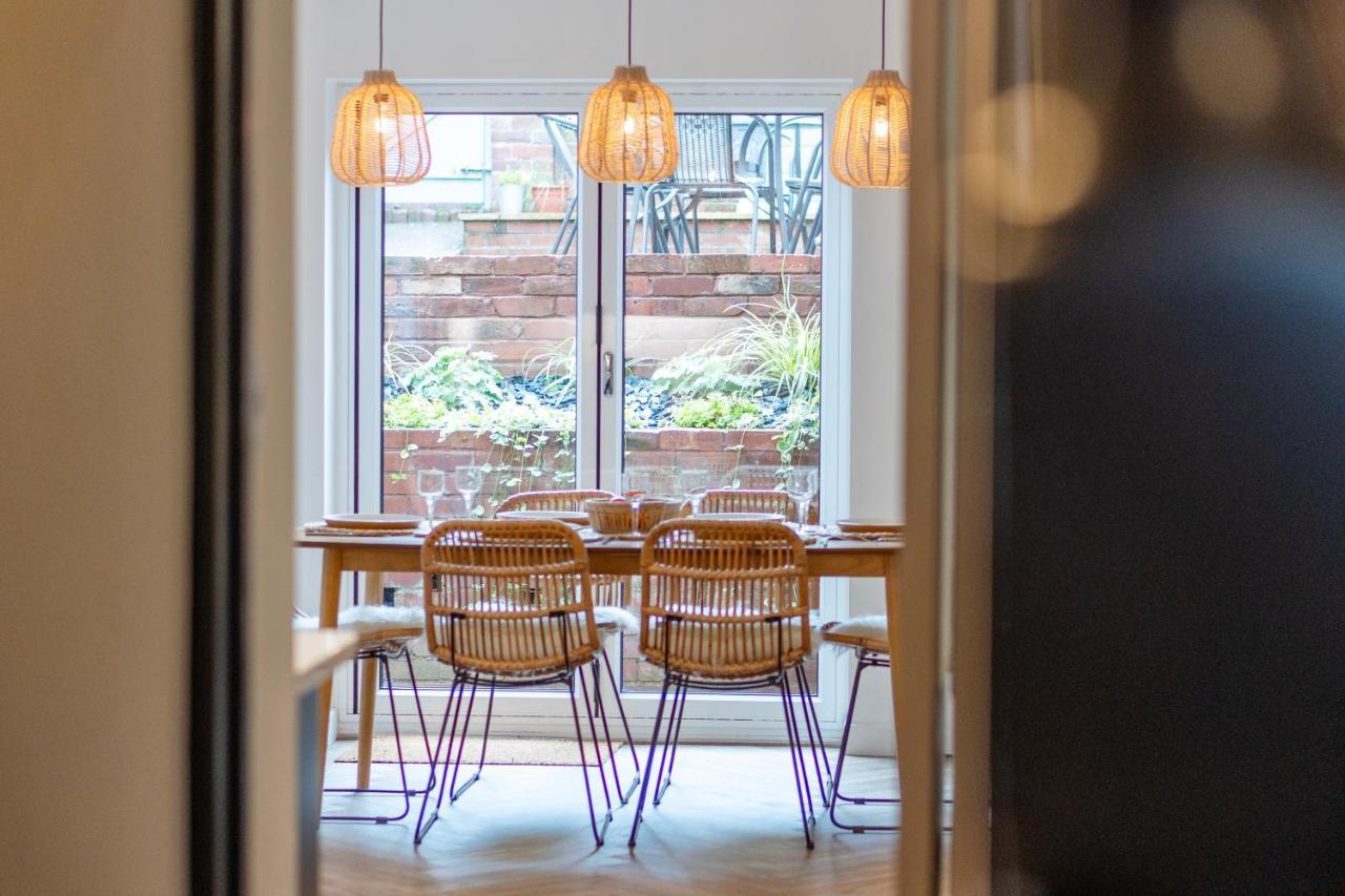 Holiday home Athelstan Townhouse - A Chic Townhouse In The Heart Of Historical 5mins To Centre *