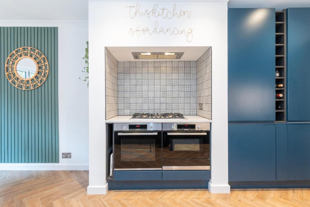 Athelstan Townhouse - A Chic Townhouse In The Heart Of Historical 5mins To Centre Holiday home Exeter