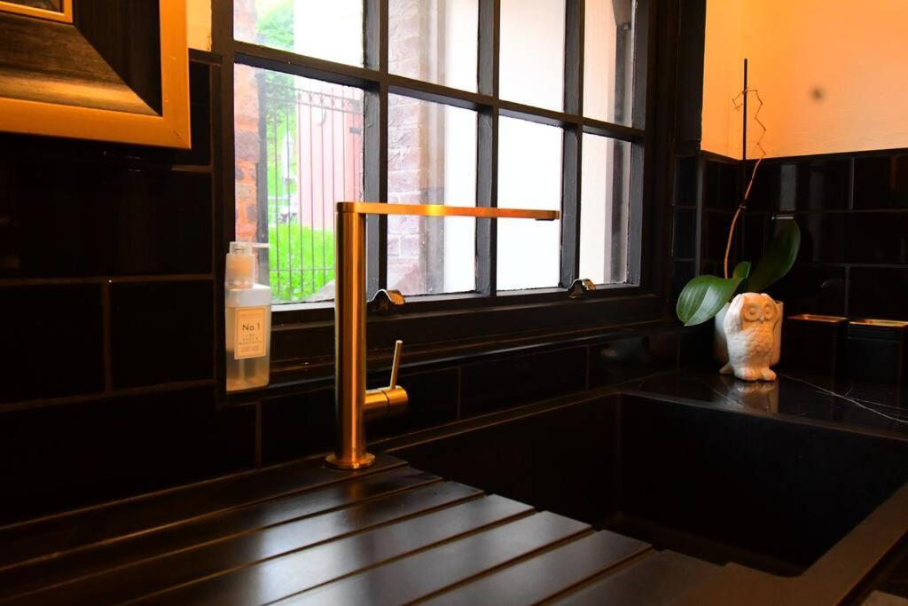 Stunning 2 Bed Apartment, In The Heart Of Exeter! Exeter