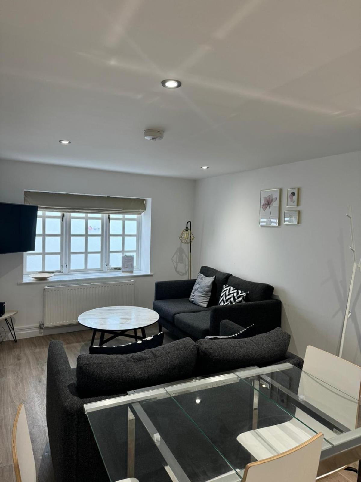 Apartment West Street Mews - Serviced *
