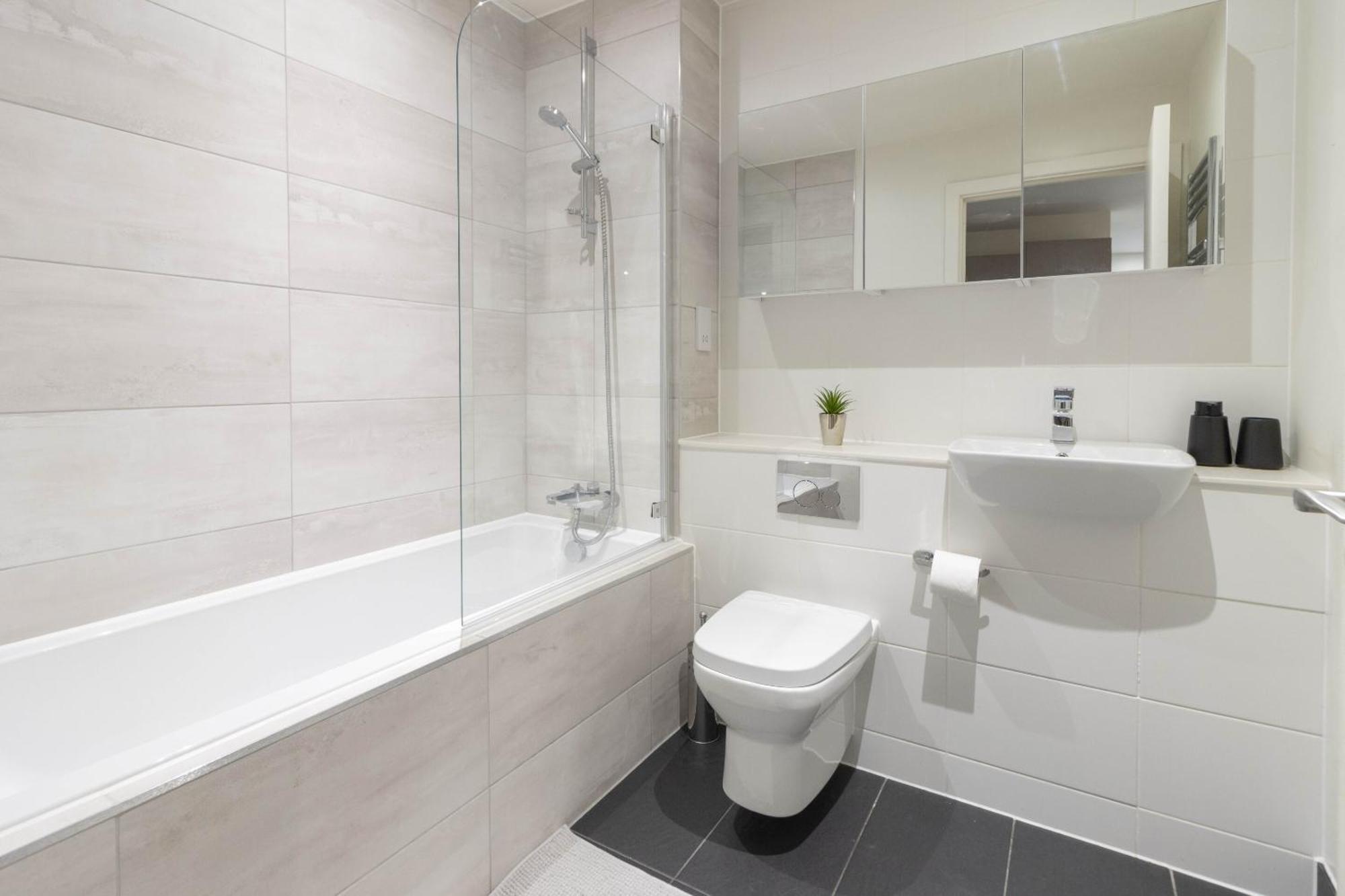 Linacre 11 - Modern 2 Bed Behind The Cathedral With Free Parking And Fast Wifi