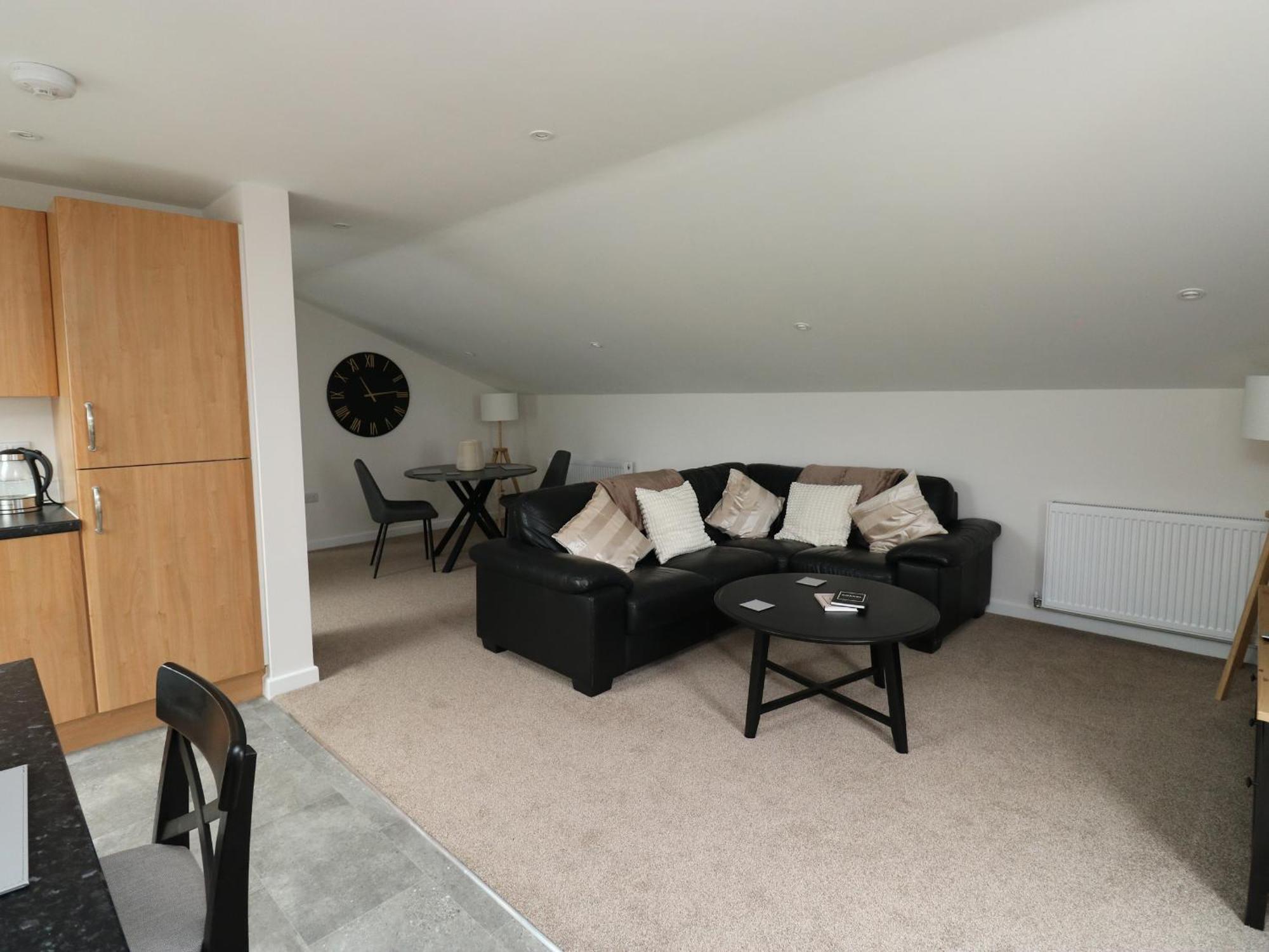 Springwell Apartment *