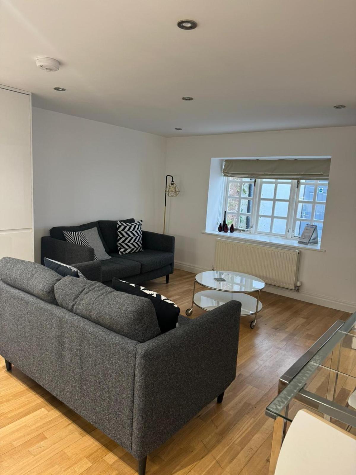 Apartment West Street Mews - Serviced *