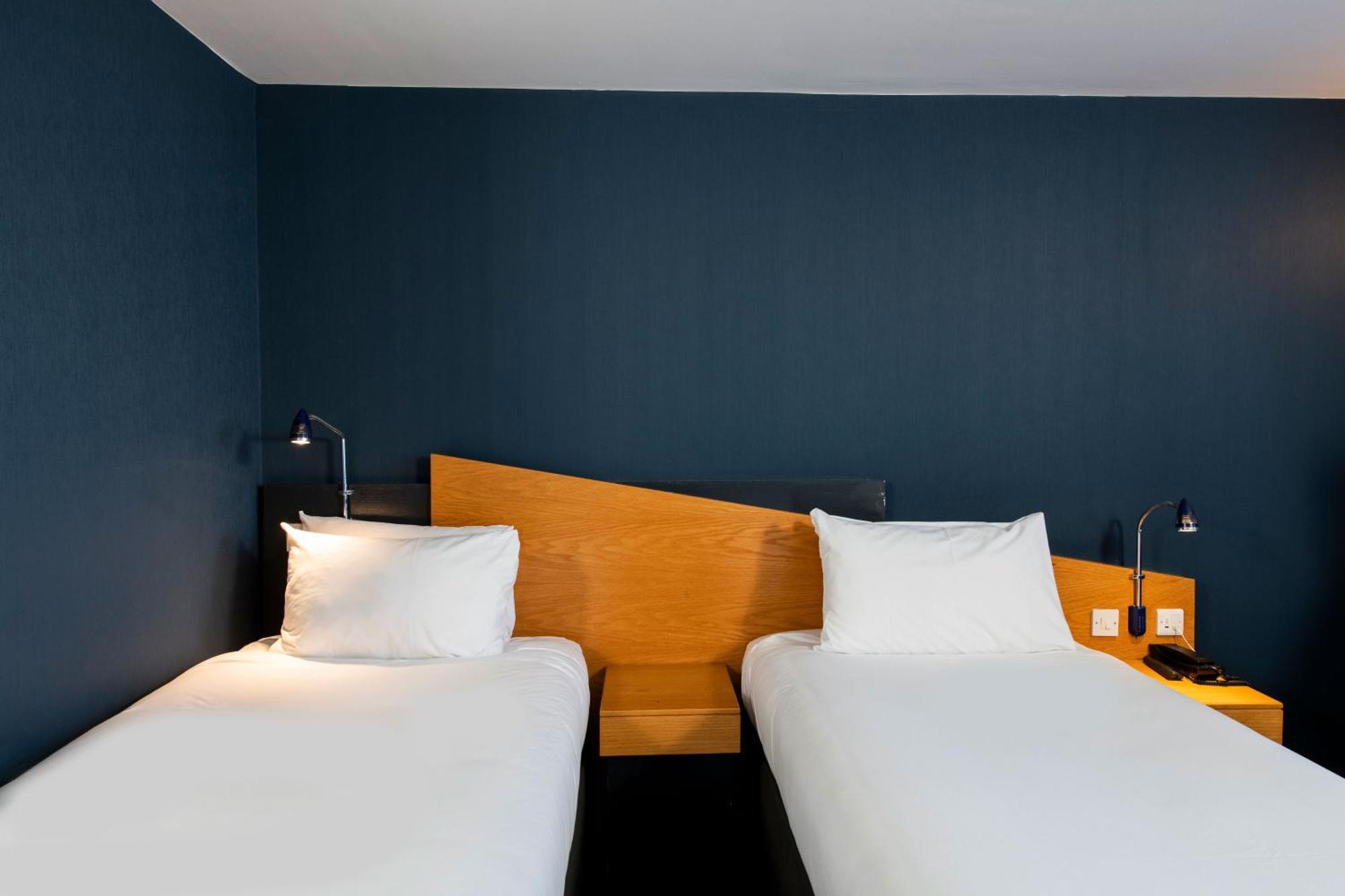 Hotel Express East By Ihg Exeter