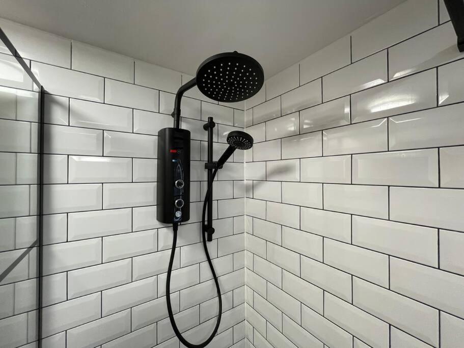 Ultra Modern Apartment, In Apartment Exeter