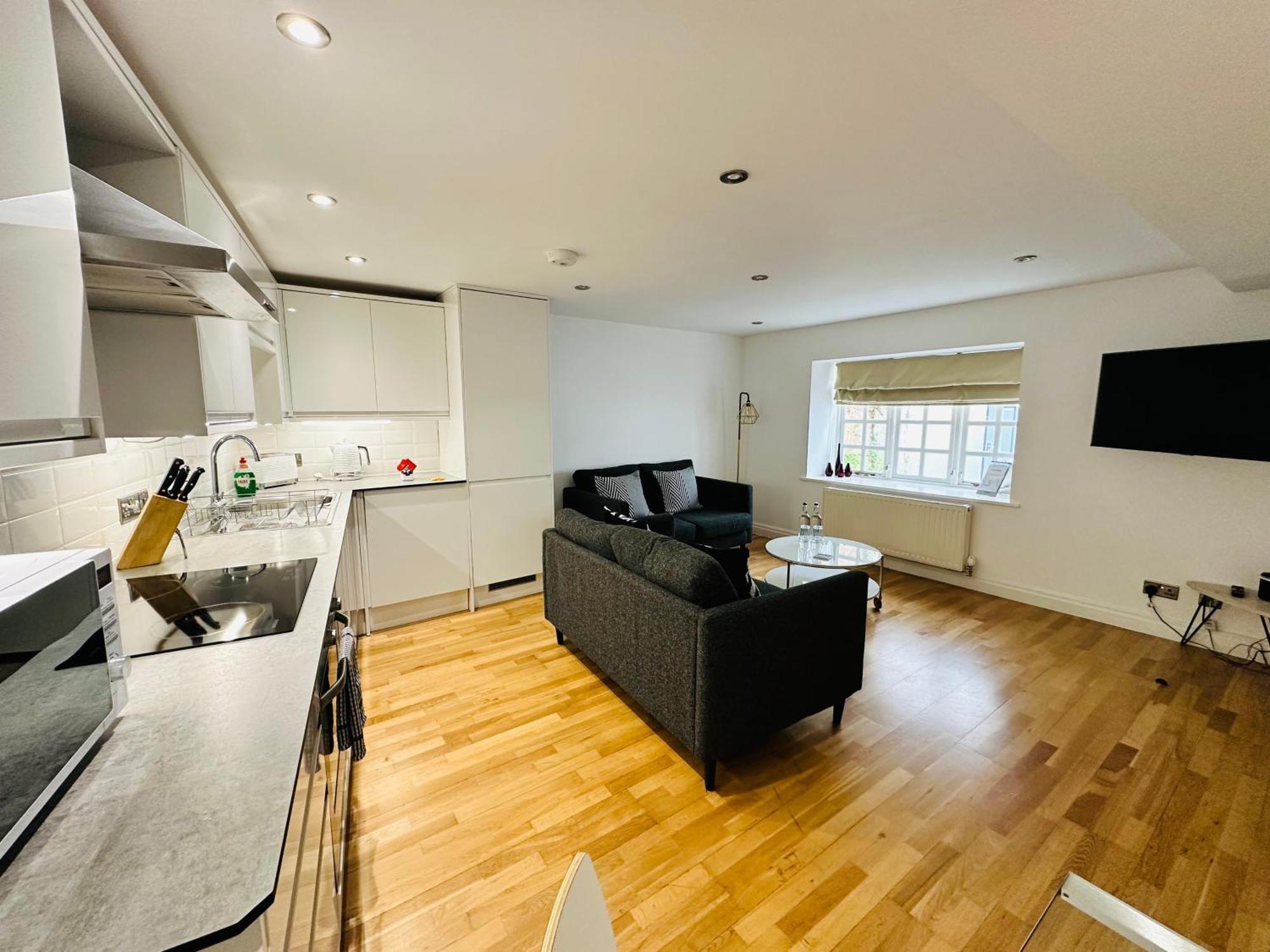 West Street Mews - Serviced Exeter