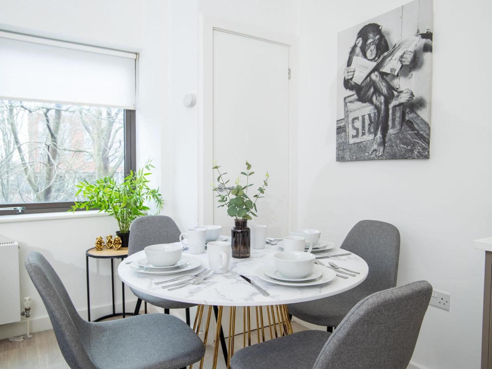 Holiday home Pembroke House For Families Business Relocation Free Parking Exeter