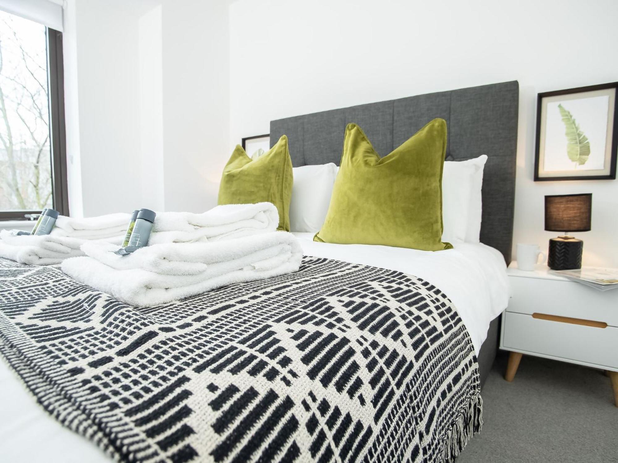 Holiday home Pembroke House For Families Business Relocation Free Parking Exeter