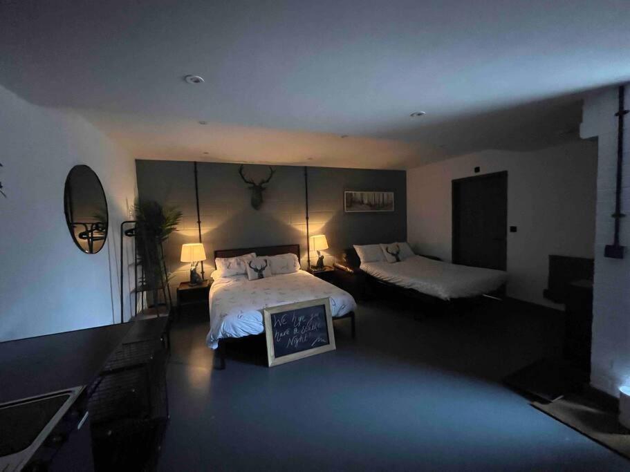 Apartamento Sleep Next To A Horse In A Stable By The ! Exeter