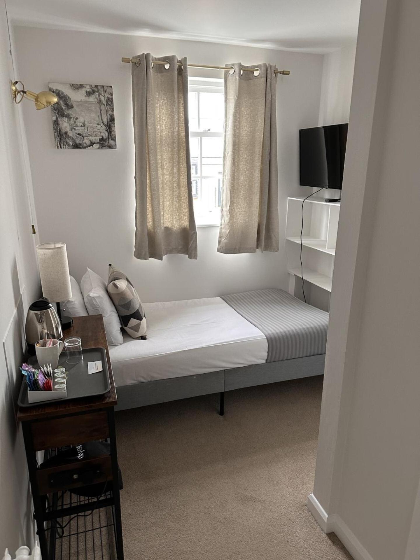 Bendene Townhouse - *