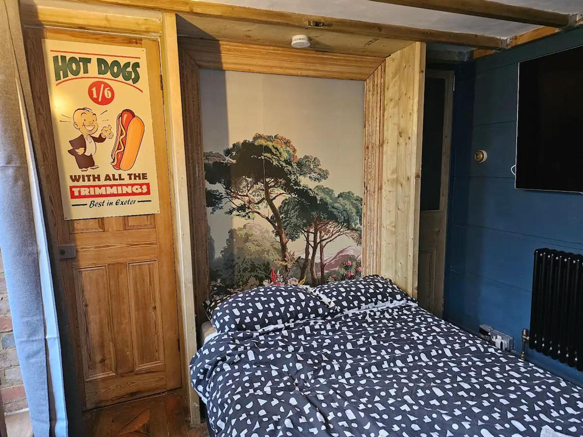 Centre Stylish Hideaway Apartment Exeter