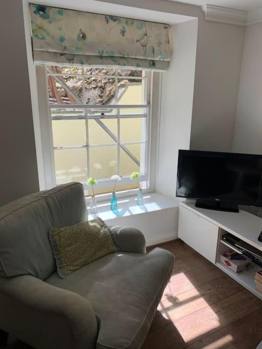 One Bed Flat Close To Centre