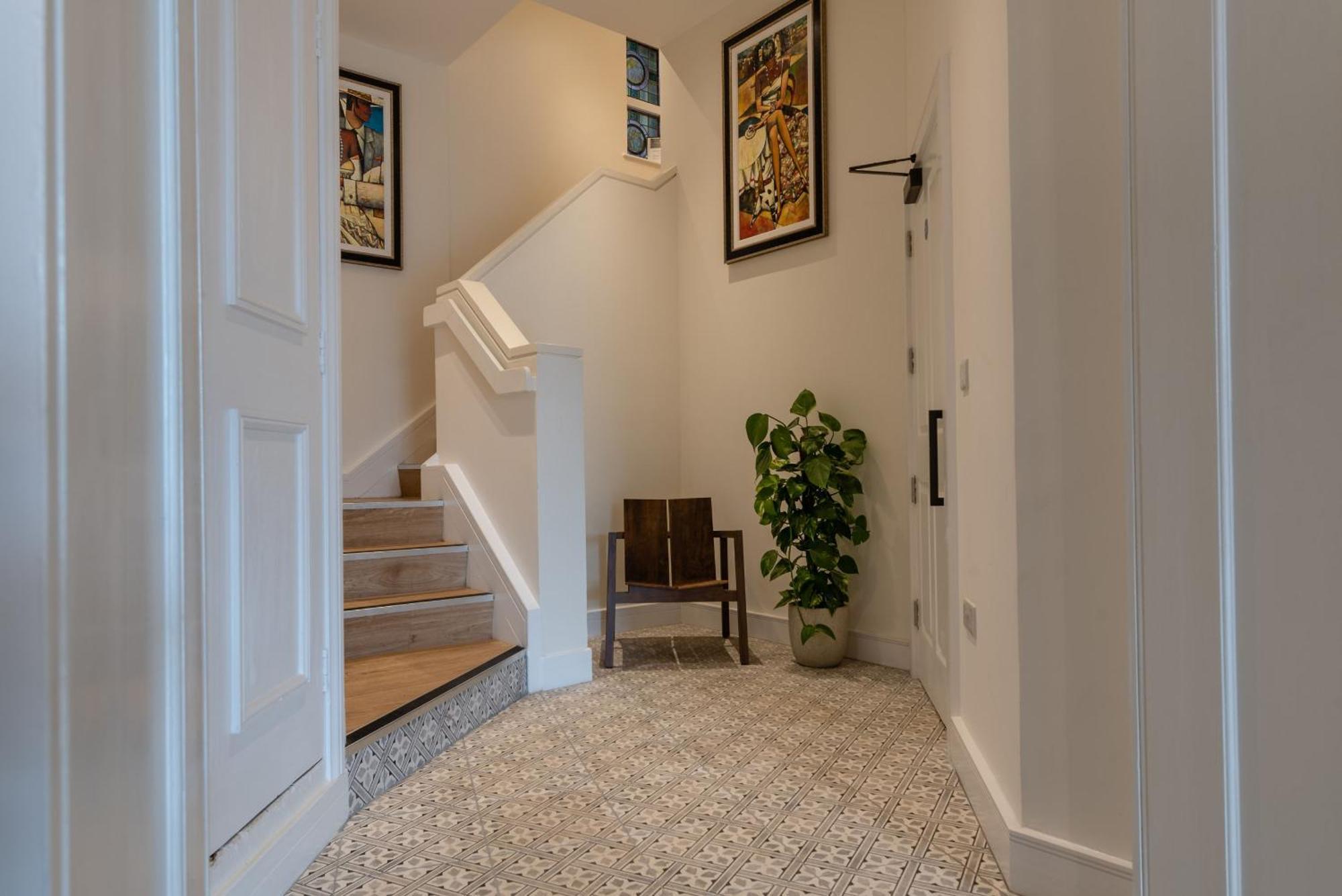 Cathedral View - An Exclusive Private On Cathedral Green,