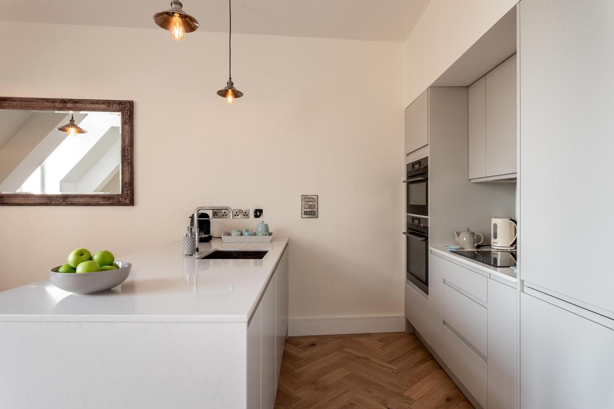 Cathedral View - An Exclusive Private On Cathedral Green,