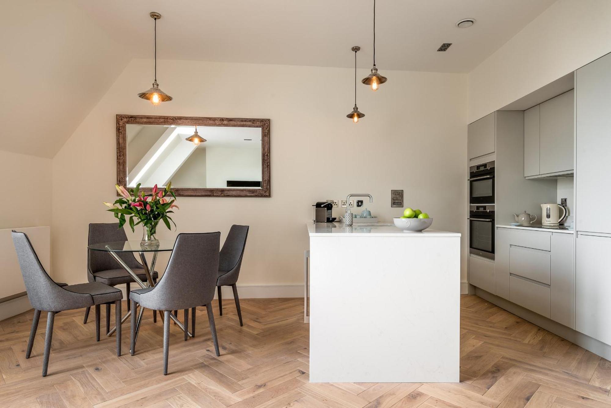 Cathedral View - An Exclusive Private On Cathedral Green, Apartment
