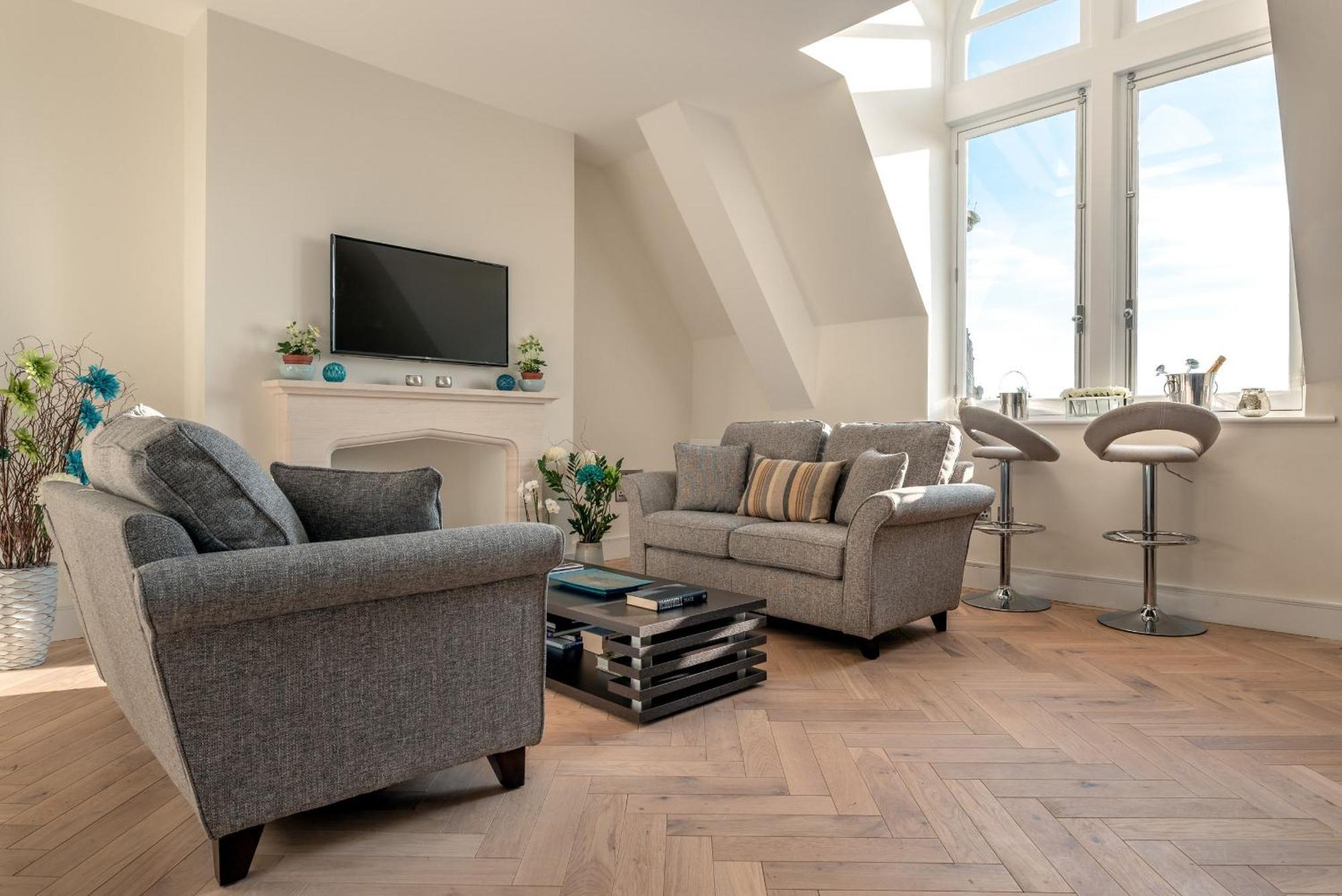 Cathedral View - An Exclusive Private On Cathedral Green, Apartment *