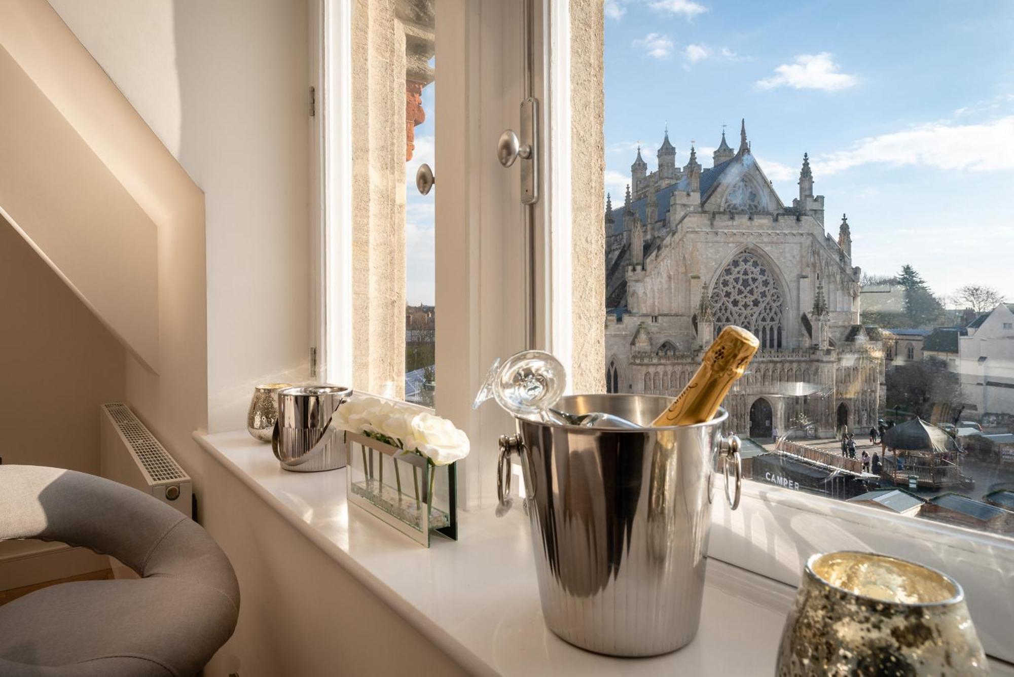 Apartment Cathedral View - An Exclusive Private On Cathedral Green, Exeter