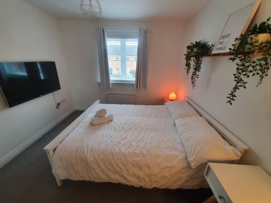 Classy Family House-gym-free Parking-train Station Casa de férias *
