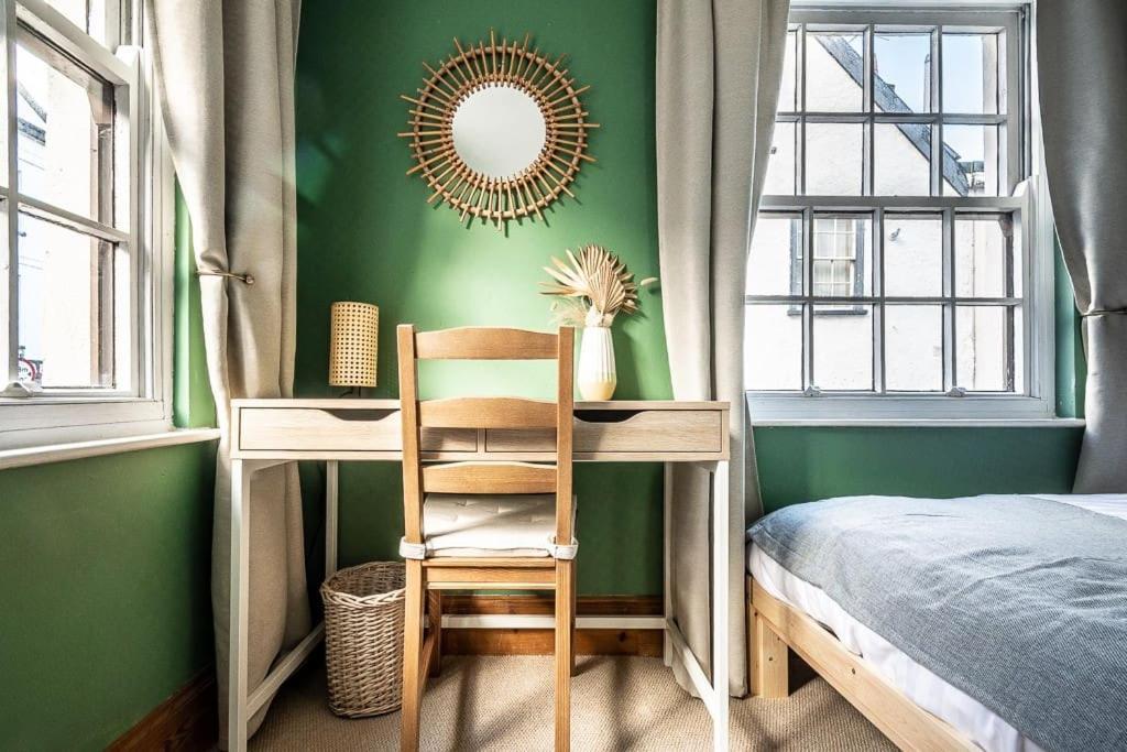 Appartement Modern, With Character Features