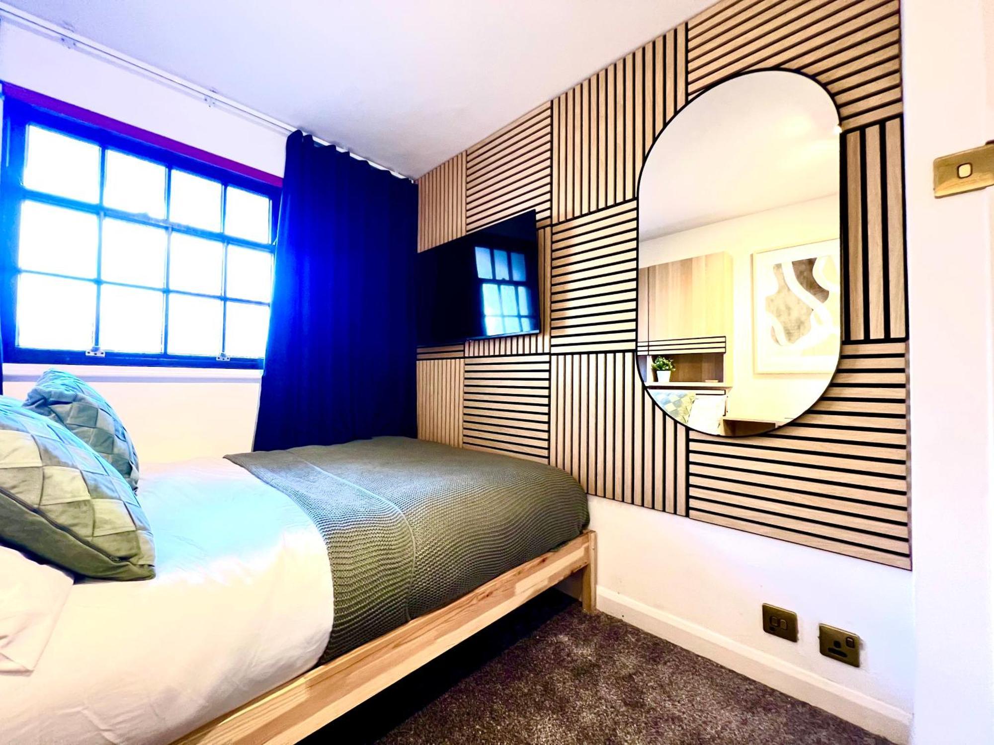 Stunning 2 Bed Apartment, In The Heart Of Exeter! Exeter