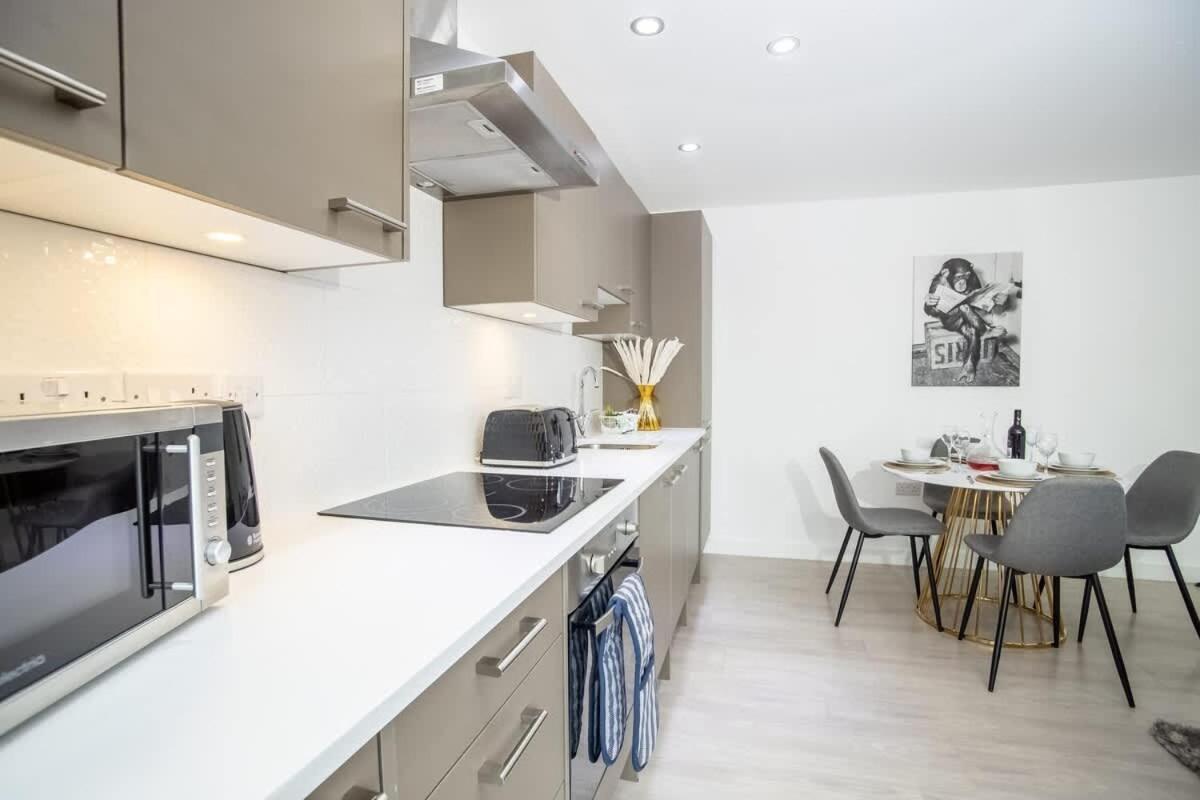 Apartment Charming Two-bedroom Quays
