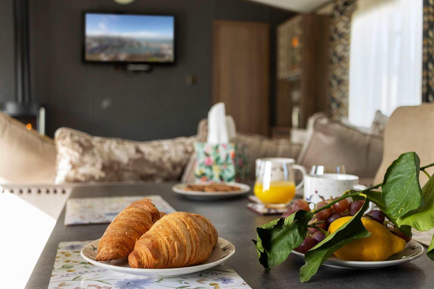 Chalet Peaceful Retreat - Fishing Lakes - Short Uk
