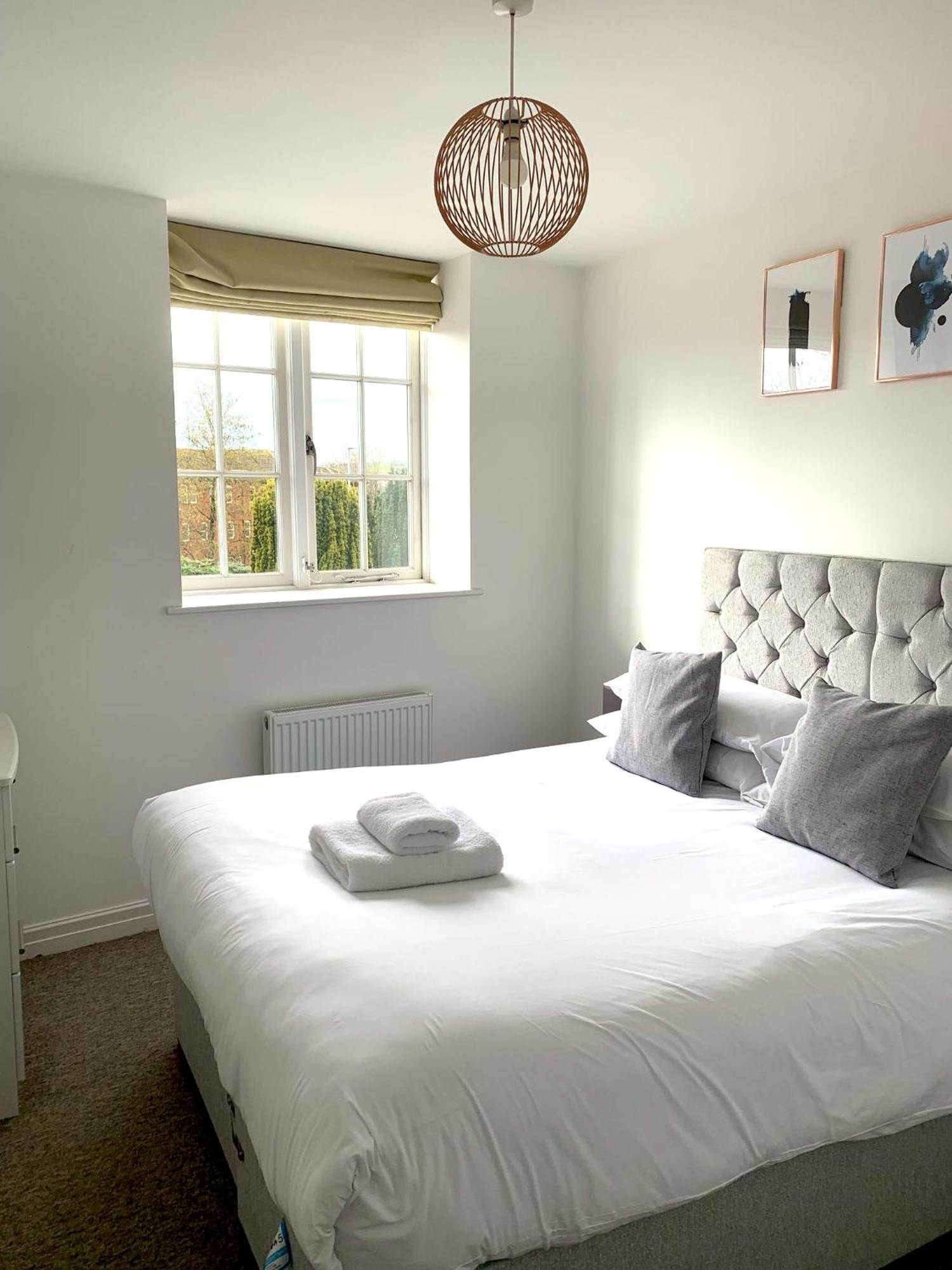 West Street Mews - Serviced