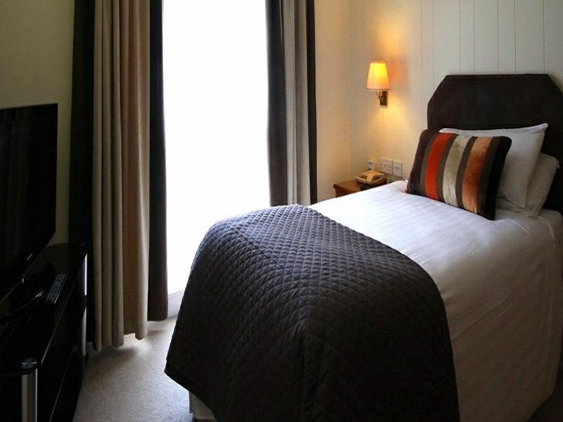 Gipsy Hill 3*