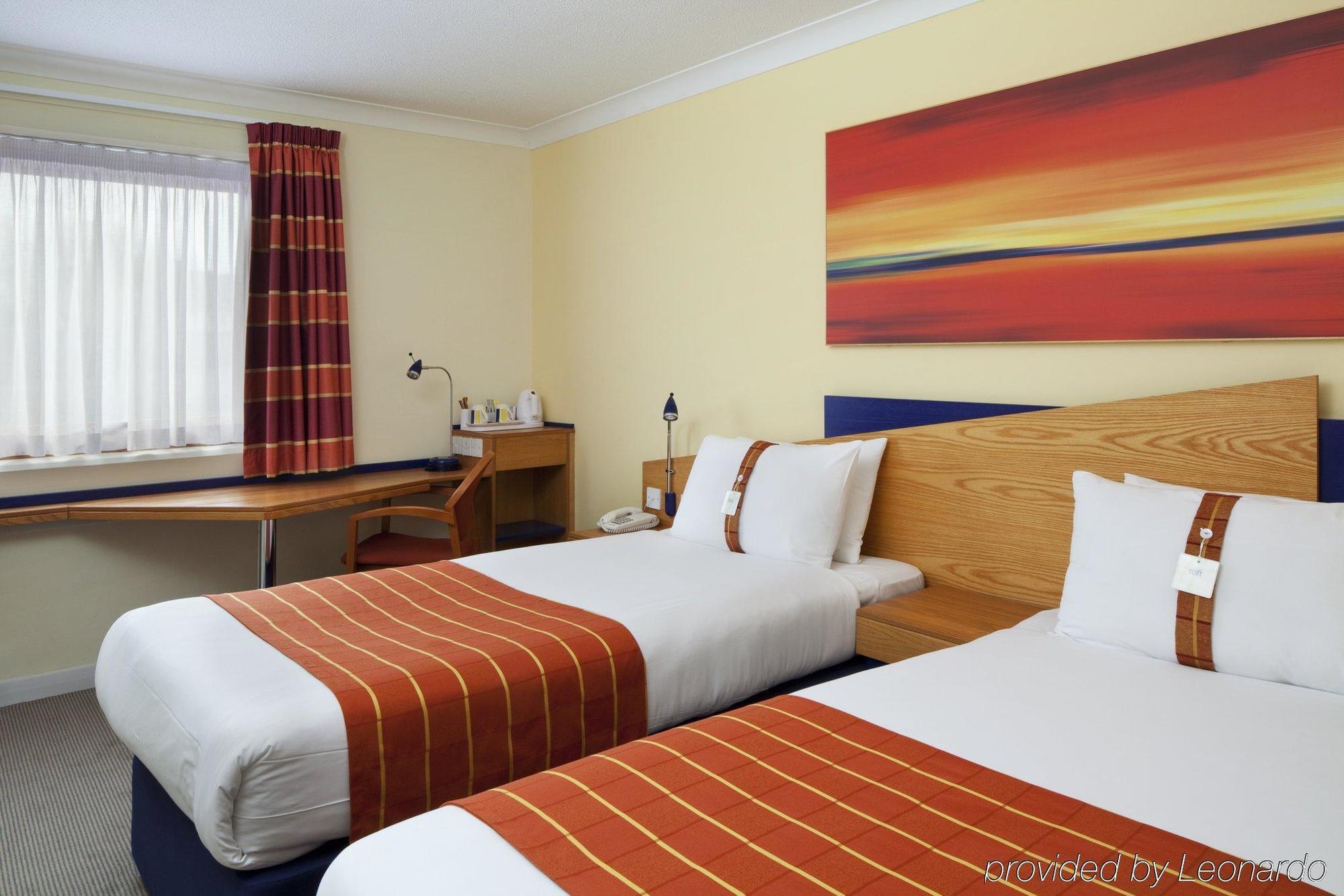 Hotel Express East By Ihg 3*