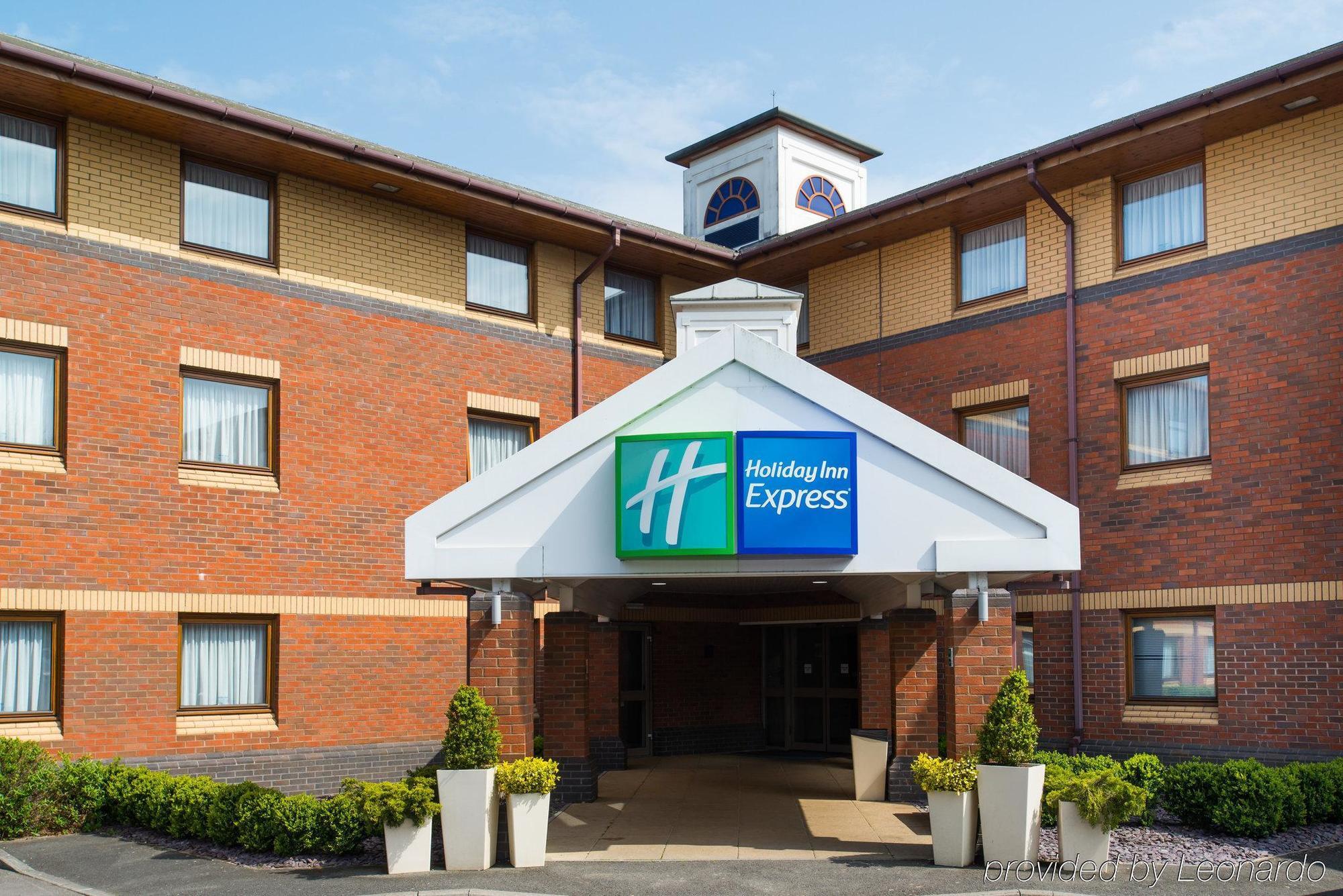 Hotel Express East By Ihg